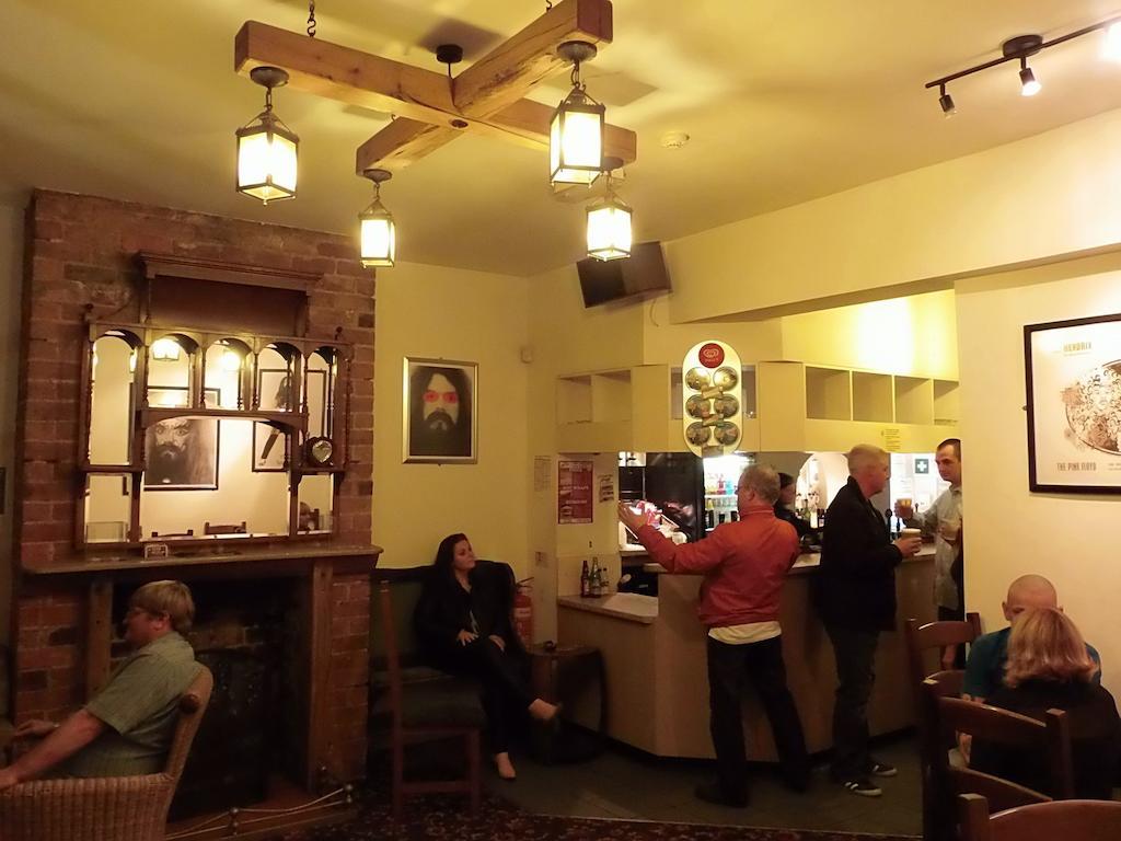 וולברהאמפטון The Robin 2 Hotel מראה חיצוני תמונה