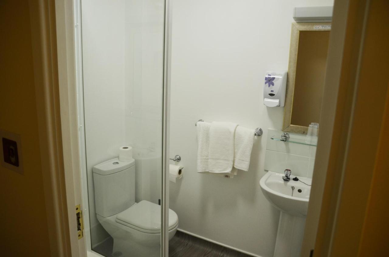 וולברהאמפטון The Robin 2 Hotel מראה חיצוני תמונה